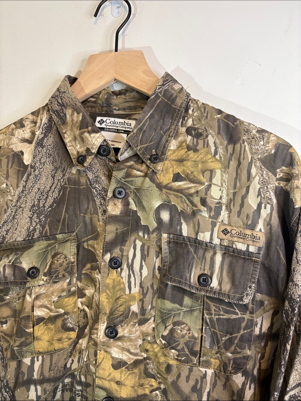 Columbia Sportswear Vintage Tag Mossy Oak / Timberwolf Hunting Camouflage Cotton